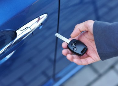 Compra de veículos: como evitar adquirir um carro com multas?