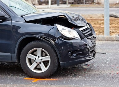 8 dicas para evitar colisões e acidentes no trânsito