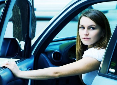 Mulheres: cautela garante seguro auto mais barato
