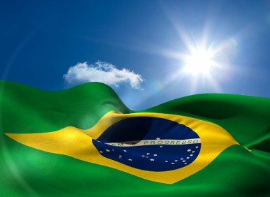 Bandeira do Brasil no capô: afinal, o que diz a lei?